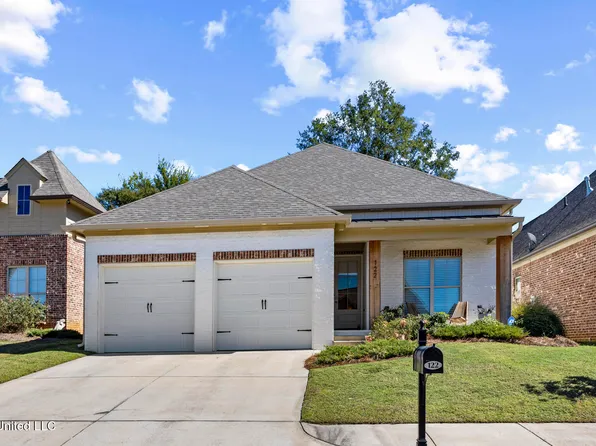 122 Bleu Dr, Ridgeland, MS 39157