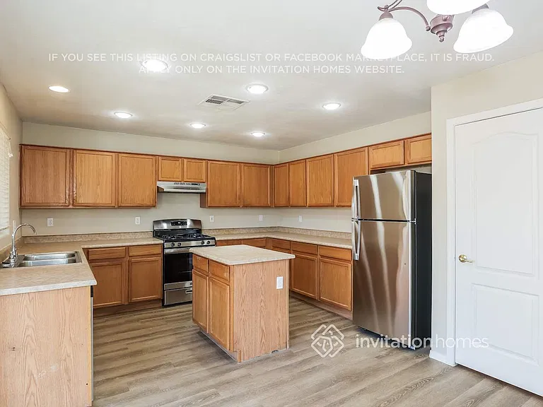 44119 W Snow Dr — Photo 6