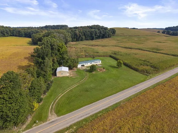 19371 Chapel Rd, Danville, OH 43014