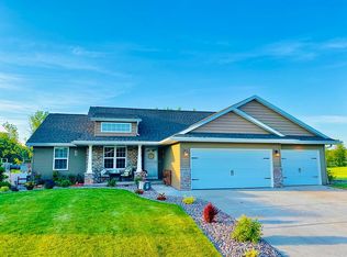 3891 Scotchman Cir, Green Bay, WI 54311