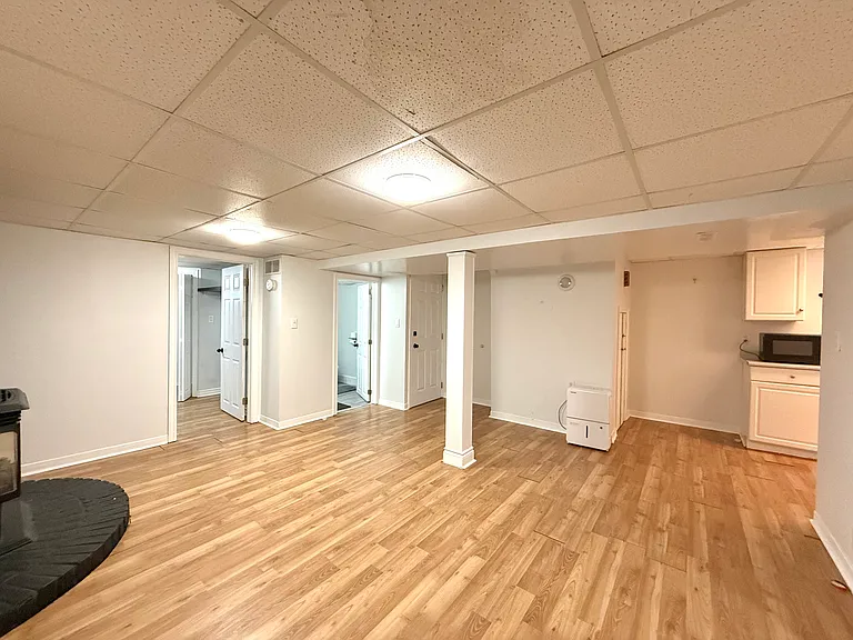 52 Bogart St — Photo 4