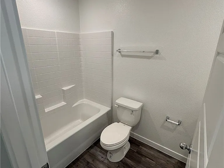 902 Violet Heron St — Photo 11
