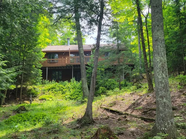 14088 Adelaide Dr, Winchester, WI 54557