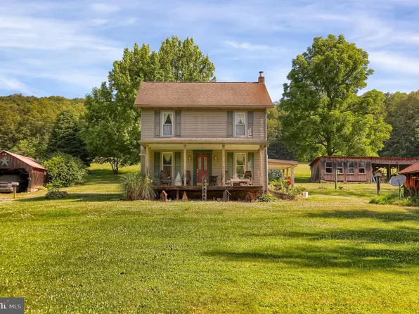 1697 Mannsville Rd, Elliottsburg, PA 17024