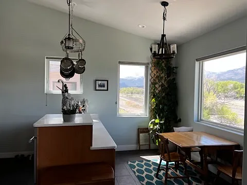 10 Hillside Dr — Photo 11