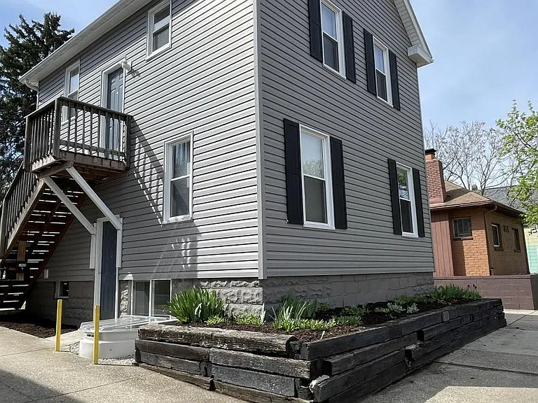 890 N Main St #DWN — Photo 8