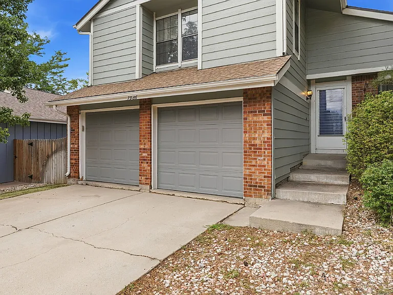 7986 S Vincennes Way — Photo 3