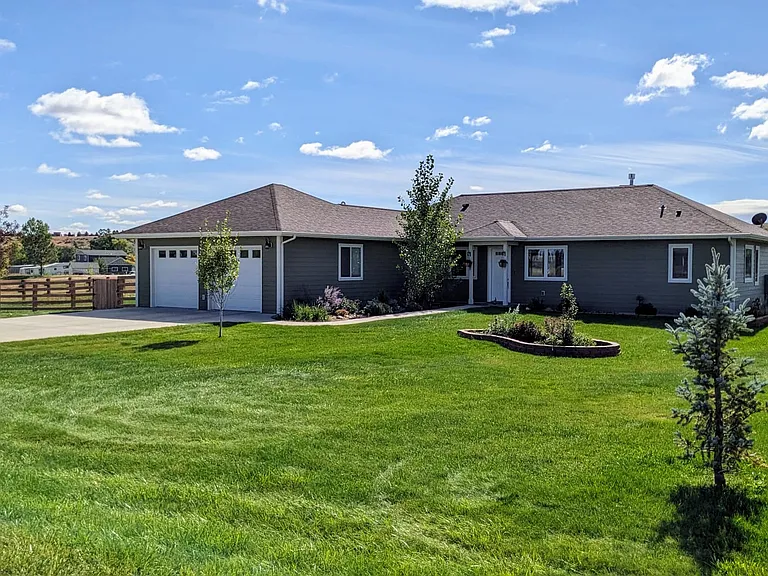 1132 Cross Creek Ct — Photo 2