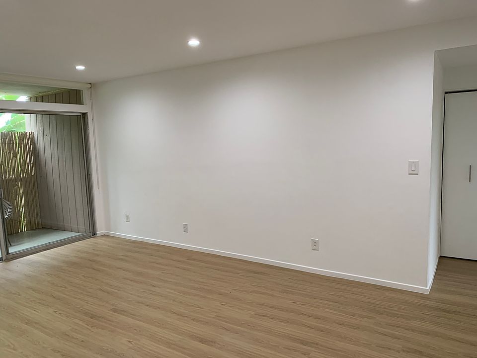 Main Room recessed lights