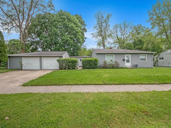 808 Woolsey Dr SW, Grand Rapids, MI 49503