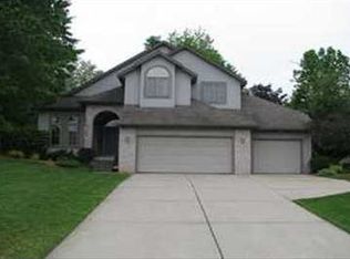 6384 Los Altos Dr NE, Rockford, MI 49341