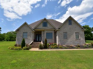 760 Gower Ct, Bentonville, AR 72712