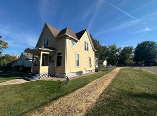 111 W Larue St, Streator, IL 61364