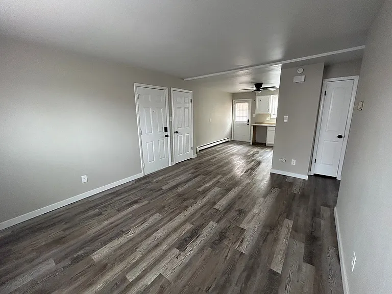 4338 N Chestnut St. — Photo 2