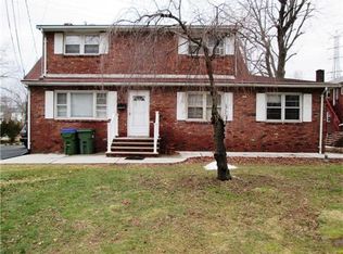 7 Overbrook Ave, Edison, NJ 08817