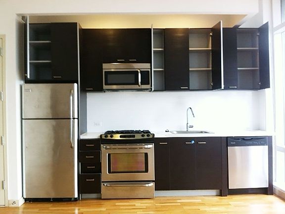 4th image of 2310 41st Ave APT 6H