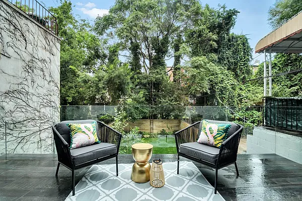 Rented by Rent Manager LLC  | media 9