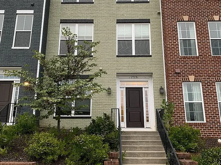 1713 Belvedere Pl — Photo 4