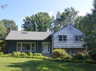 94 Witch Ln, Norwalk, CT 06853