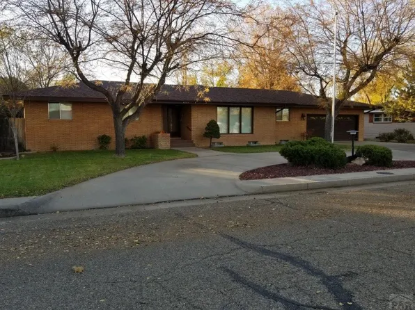 804 S 10th St, Lamar, CO 81052