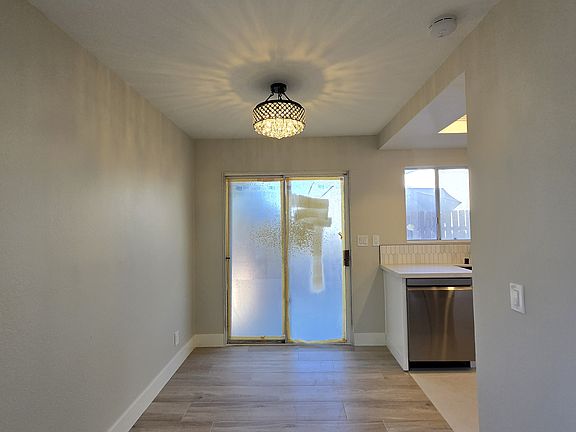 5th image of 533 S Glassell St APT C