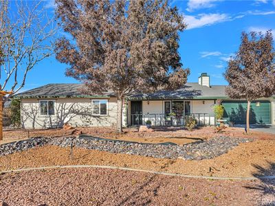 22164 Cholena Rd, Apple Valley, CA, 92307