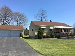 16 Elm St, Bessemer, PA