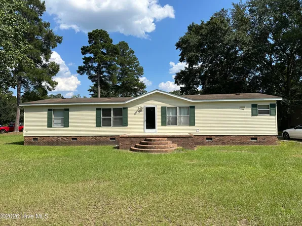 10660 Jamestown Drive, Laurinburg, NC 28352