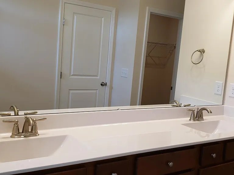 1128 Finch Ct — Photo 19