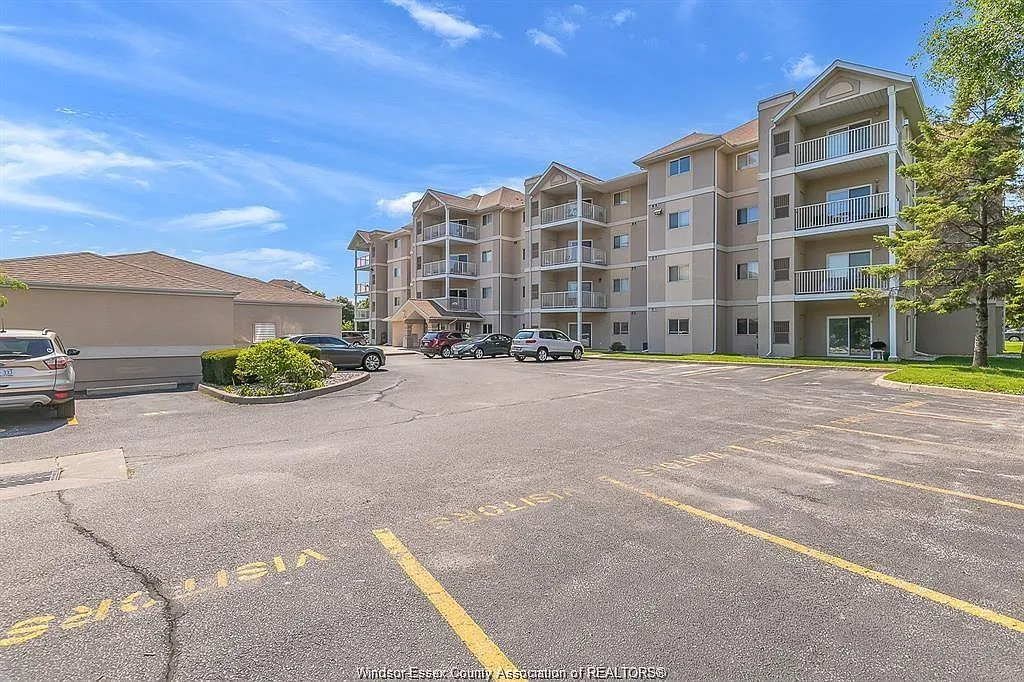 2 bed, 2.0 bath, $2,200 — Photo 4