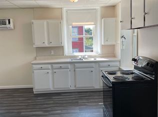 47 Main St #D, Bethel, PA 19507