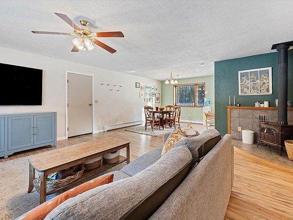 5th image of 900 Turner Dr