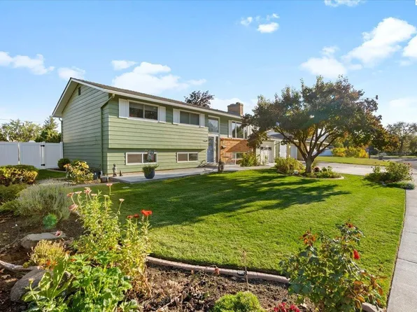 1441 Arbor St, Richland, WA 99352