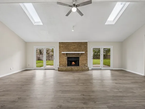 11018 Reading Rd, Jacksonville, FL 32257