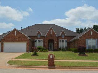 9200 SW 22nd St, Oklahoma City, OK 73128