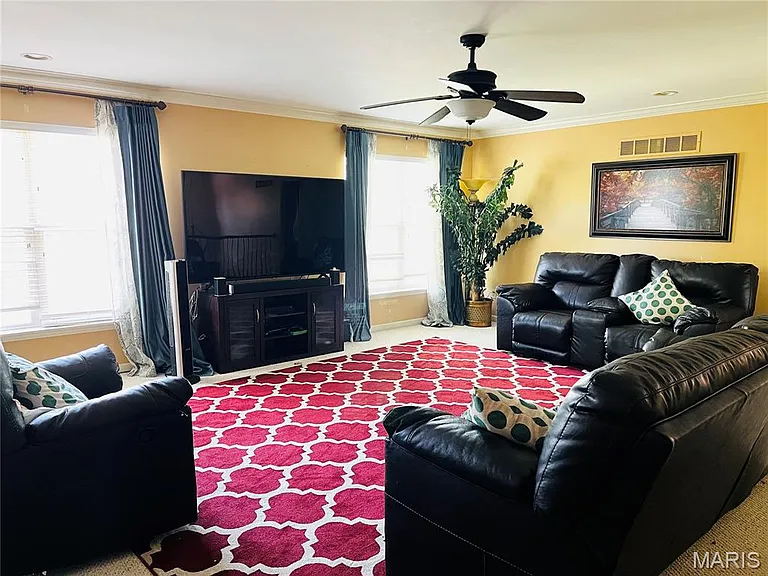 426 Remington Place Dr — Photo 15