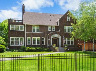 818 Summit Ave, Saint Paul, MN 55105