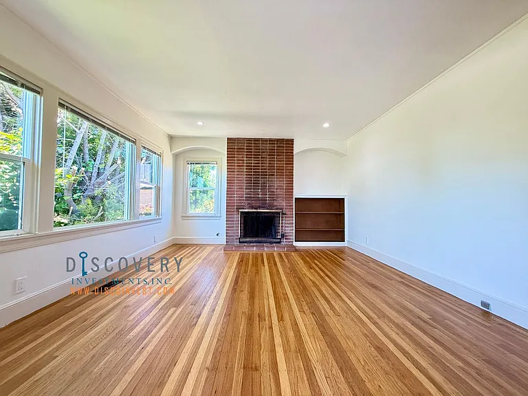 611 Clayton Ave — Photo 28