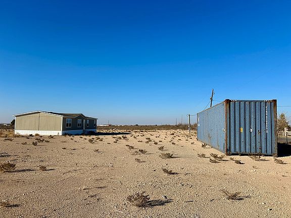 3rd image of 5089 N Gonzalez Rd