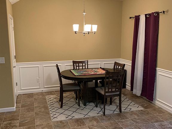 4th image of 526 El Dorado Dr