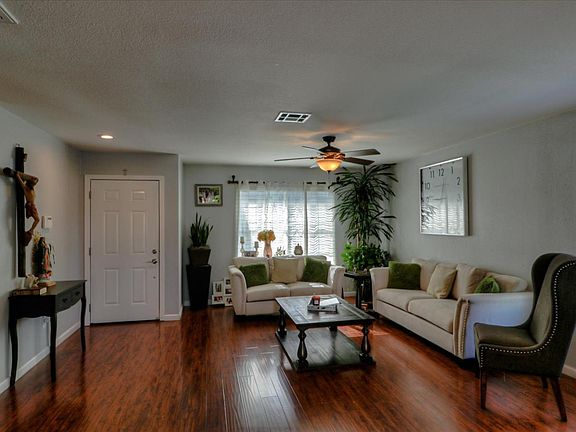 3rd image of 1245 Tarrogana Dr
