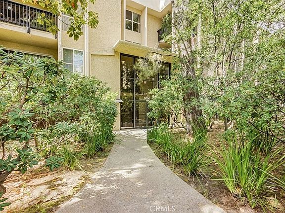 4th image of 3310 Raintree Cir