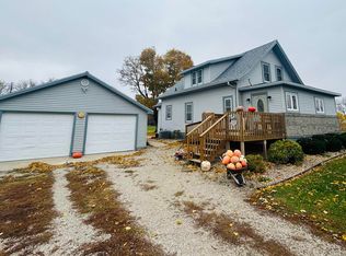 21941 Calumet St, Rockwell, IA 50469