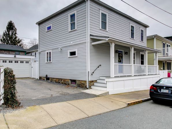 7 Dean Ave