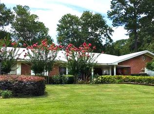 81 Paddock Dr, Fairhope, AL 36532