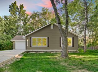 2532 W 38th Ave, Hobart, IN 46342