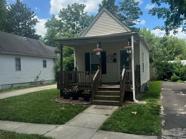 229 N English Ave, Springfield, IL 62702