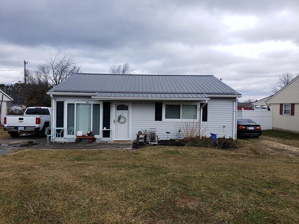 2nd image of 1423 Cloyd St