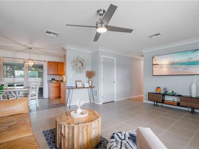 4169 Estey AVE, Naples, FL, 34104