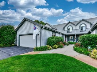 S75W17678 Harbor Cir, Muskego, WI 53150